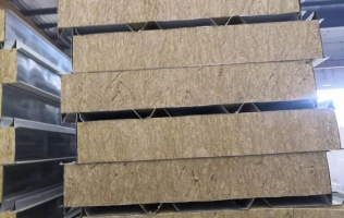 Panel mái lõi bông khoáng ( Rockwool)